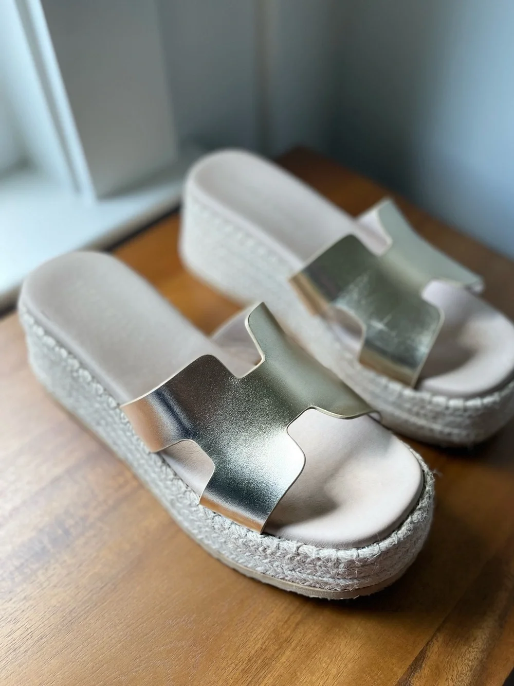 Altar'd State Viviann H-Band Platform Sandals - Gold - 8.5